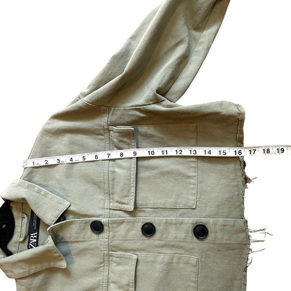 Zara Women's Cropped Green Jacket - Picture 10 of 10